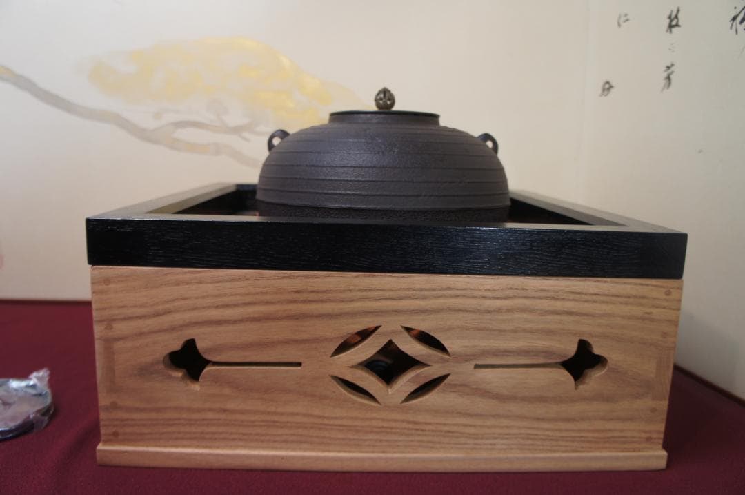 ☆本桐 七宝透かし置炉 在銘釜 唐銅蓋 置炉用600W電熱器 送料込み