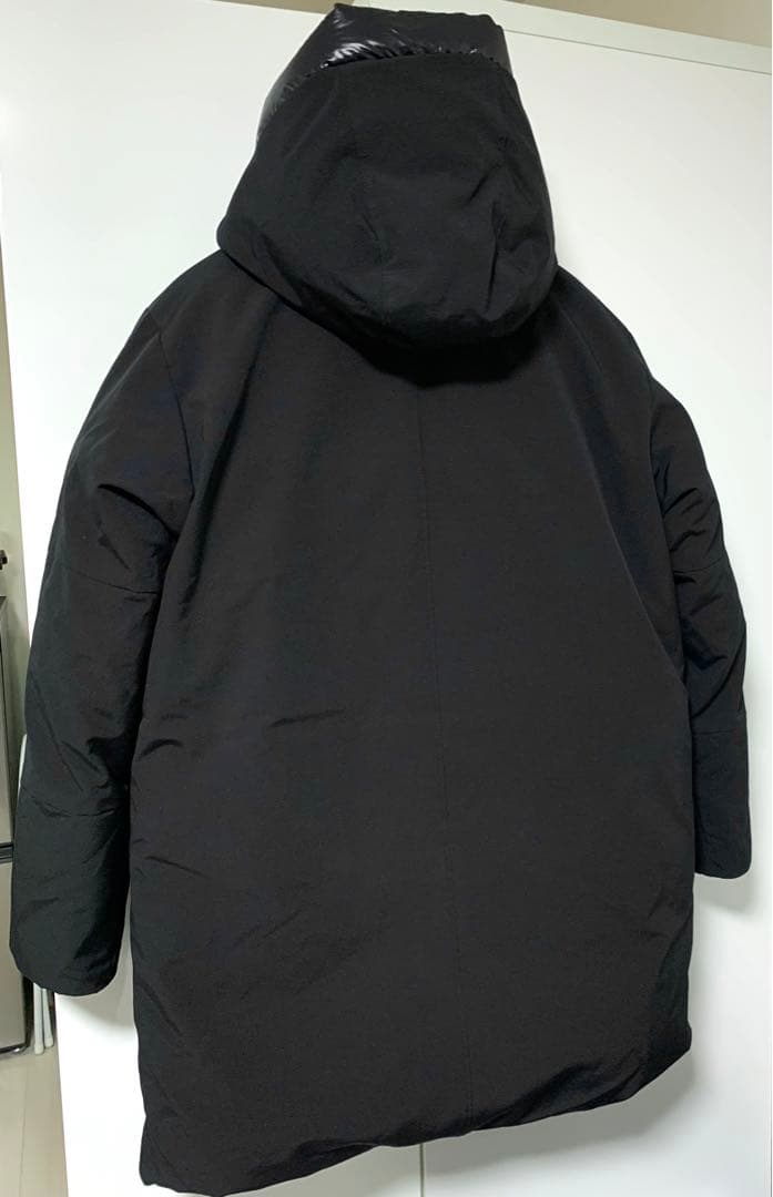 【極美品】即完売品✨MONCLER GENIUSライン✨ダウンジャケット