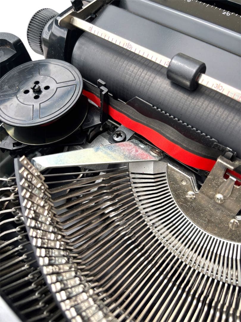 【希少 激レアビンテージ】SILVER REED 810 タイプライター 動作品