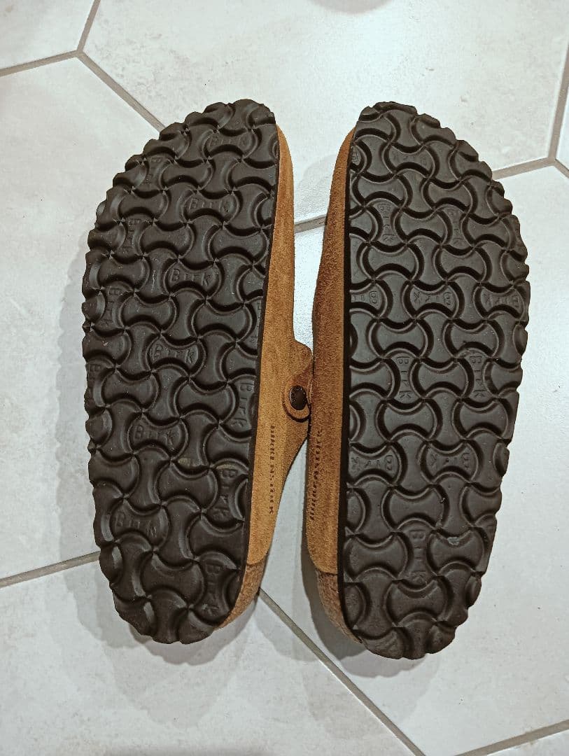 まこさま専用。ビルケンシュトックボストン 39ナロー