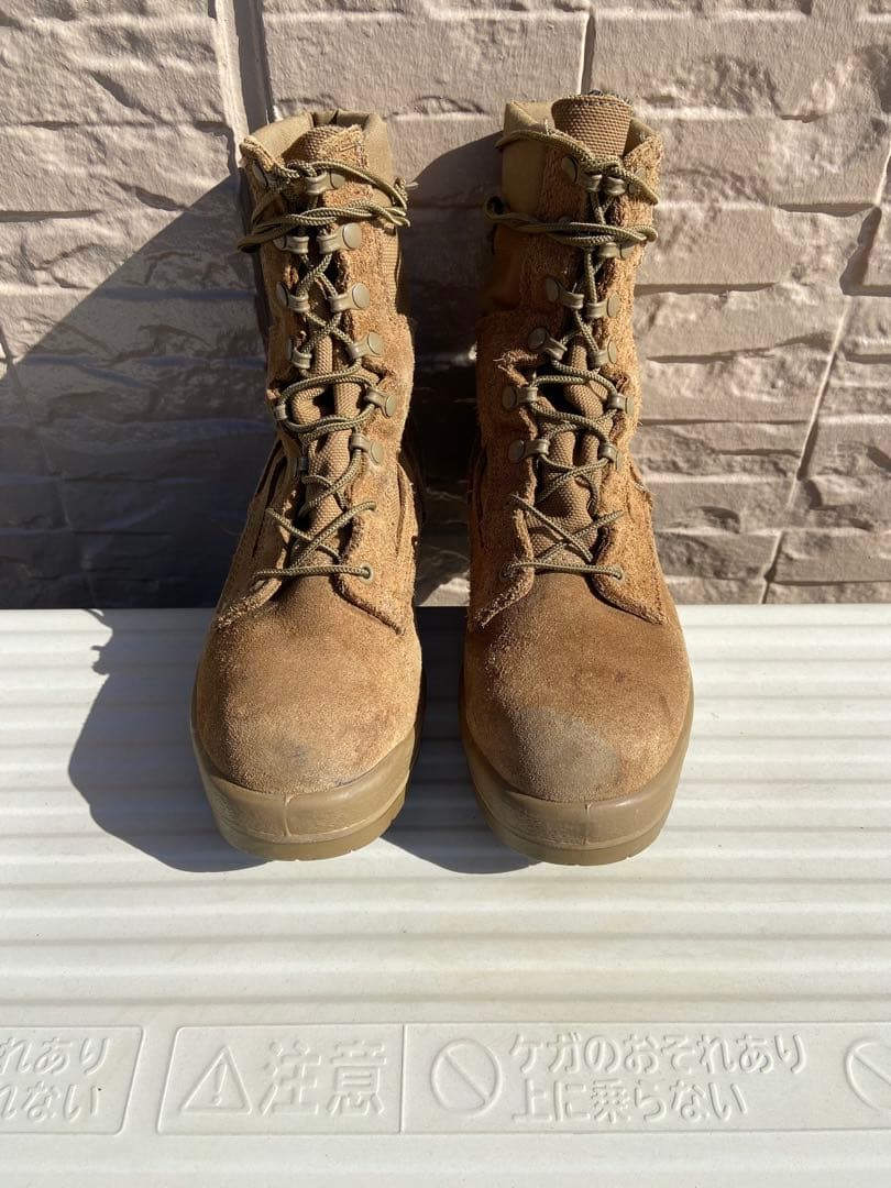 海兵隊エンブレム付きミリタリーブーツ