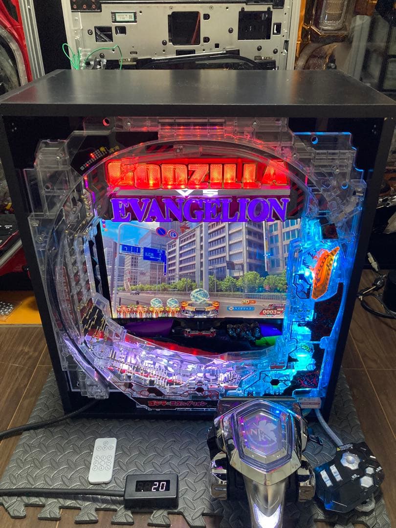 【超希少】Pゴジラ対エヴァンゲリオン セカンドインパクト 卓上ボックス【送料込み