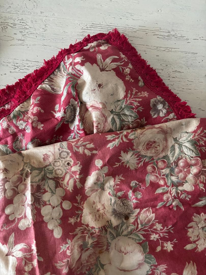 赤い花柄フリンジ付き クロス ファブリック アンティーク フランスアンティーク