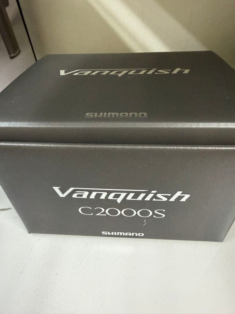 シマノ　23 ヴァンキッシュC2000S スピニングリール