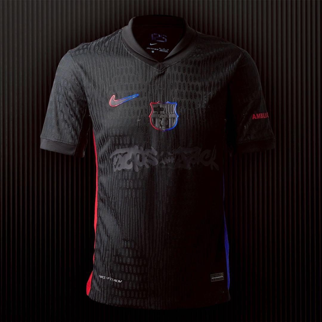 希少　選手仕様　デヨング　FC バルセロナ　サッカーユニフォーム Travis