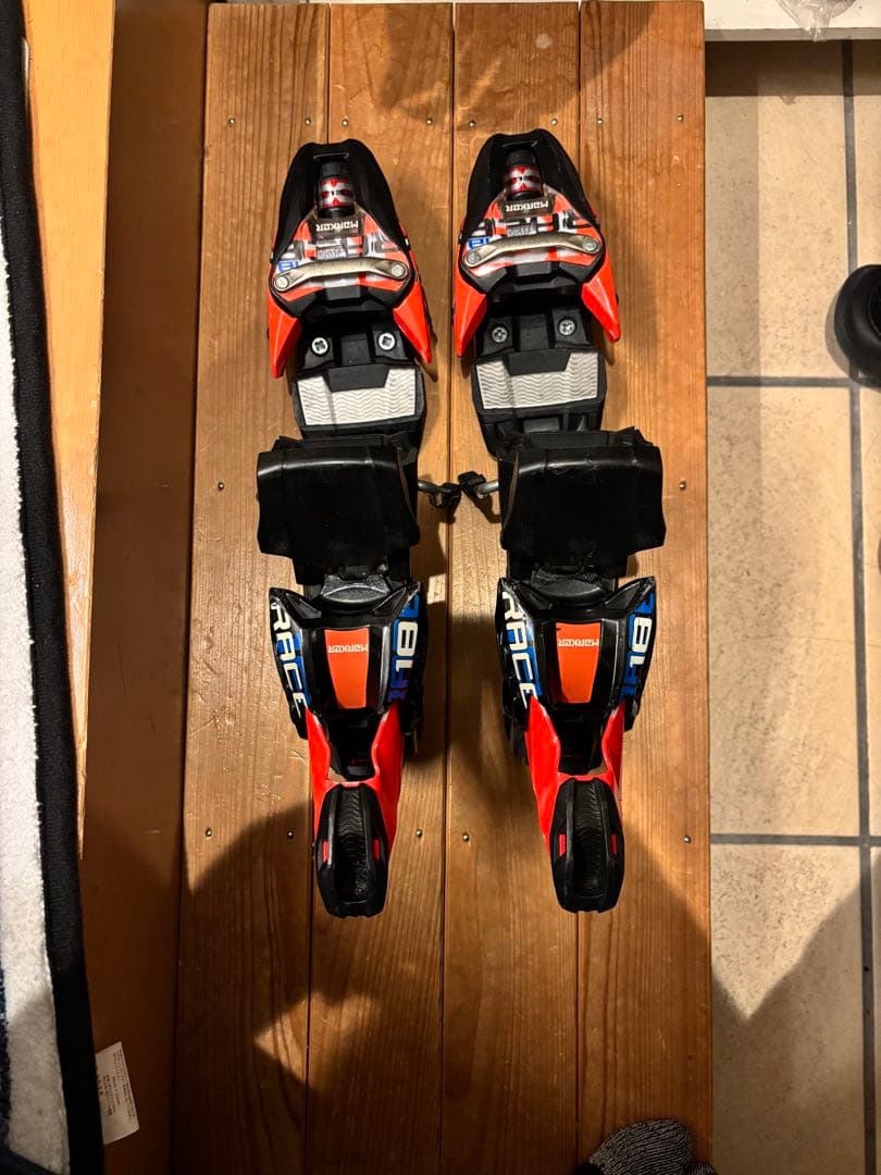 Marker Race ビンディング XCELL 18レッド/ブラック