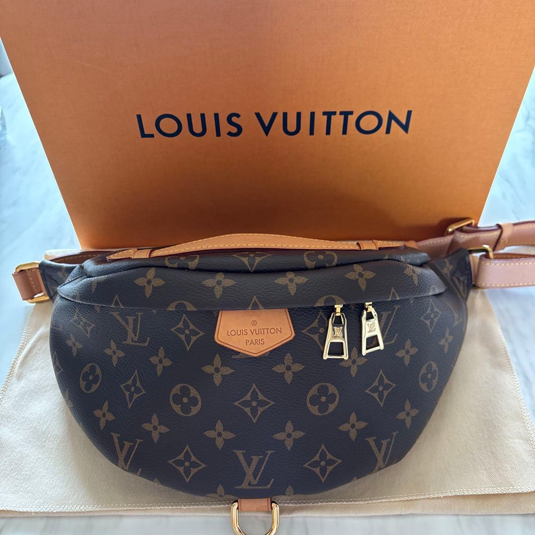 ルイヴィトン　モノグラム　バムバッグ　ボディバッグ　ウエストポーチ