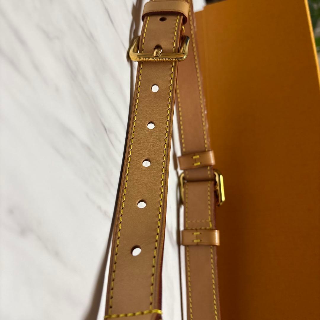 ルイヴィトン　モノグラム　バムバッグ　ボディバッグ　ウエストポーチ