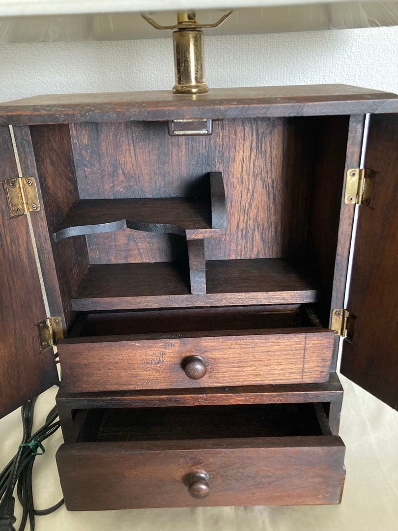 最終価格　未使用　アジアンエスニック素敵♪タイ工芸キャビネット付テーブルランプ