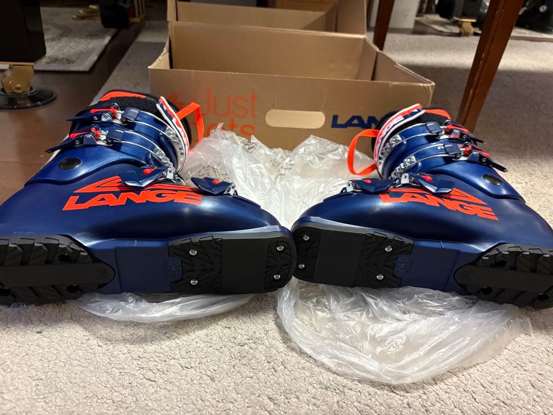 ☆finns です☆LANGE RSJ 65 スキーブーツ 24.5