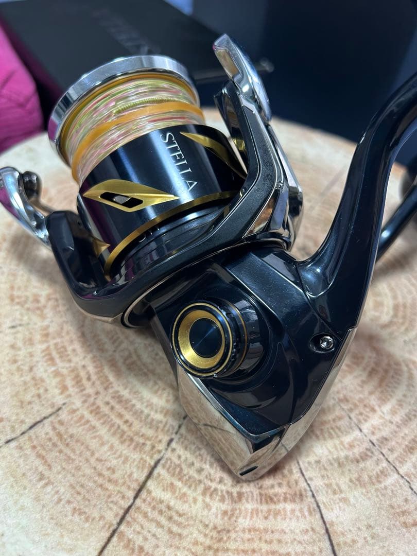 シマノ ステラ SW8000HG スピニングリール