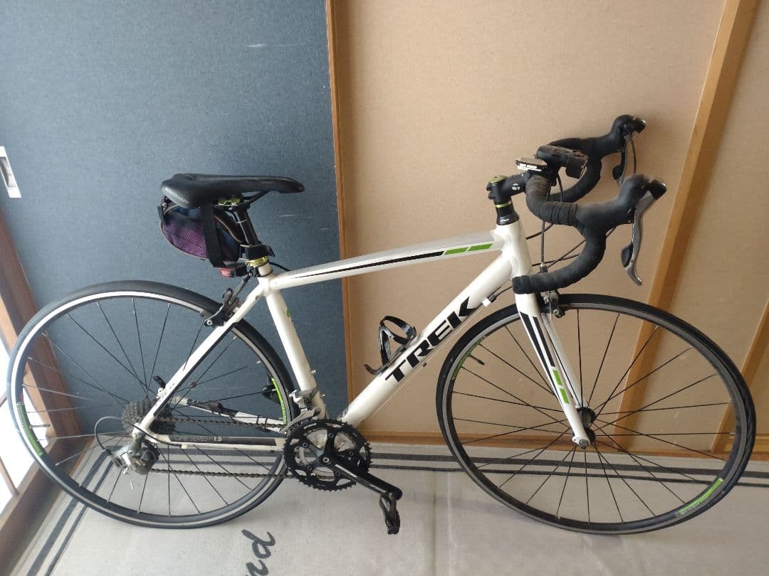TREK　ロードバイク