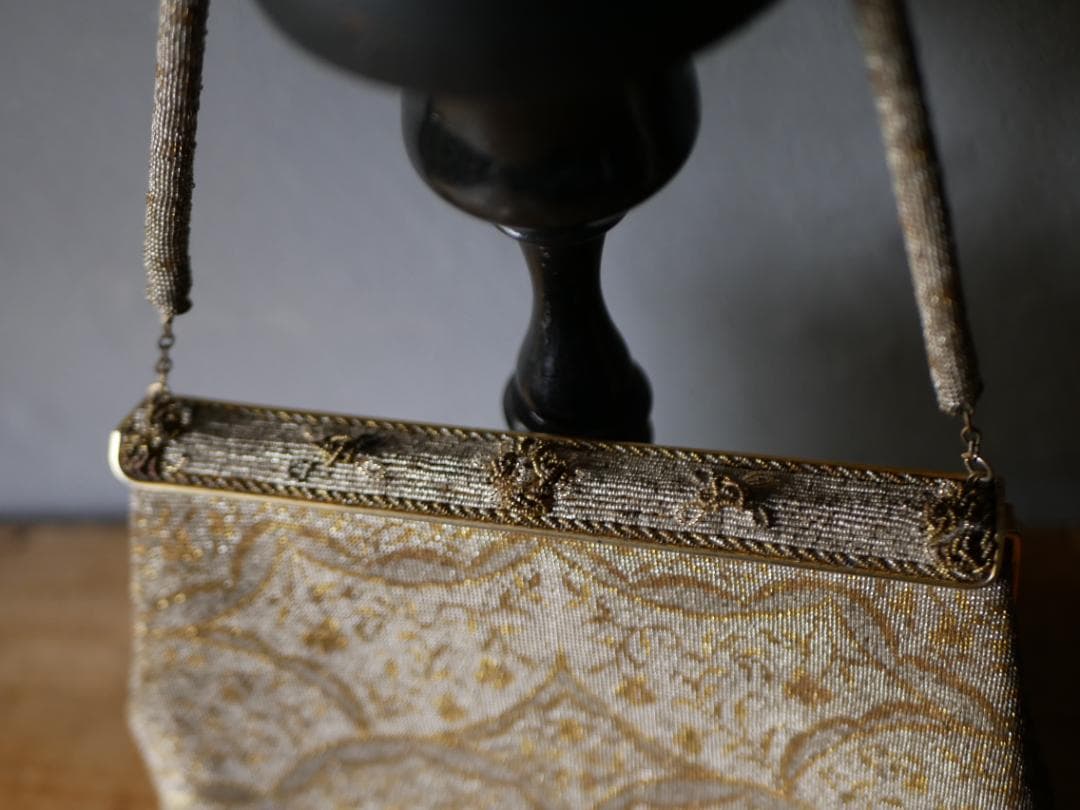 マイクロビーズ　アンティークバッグ　フランスアンティーク　アンティークのある暮ら