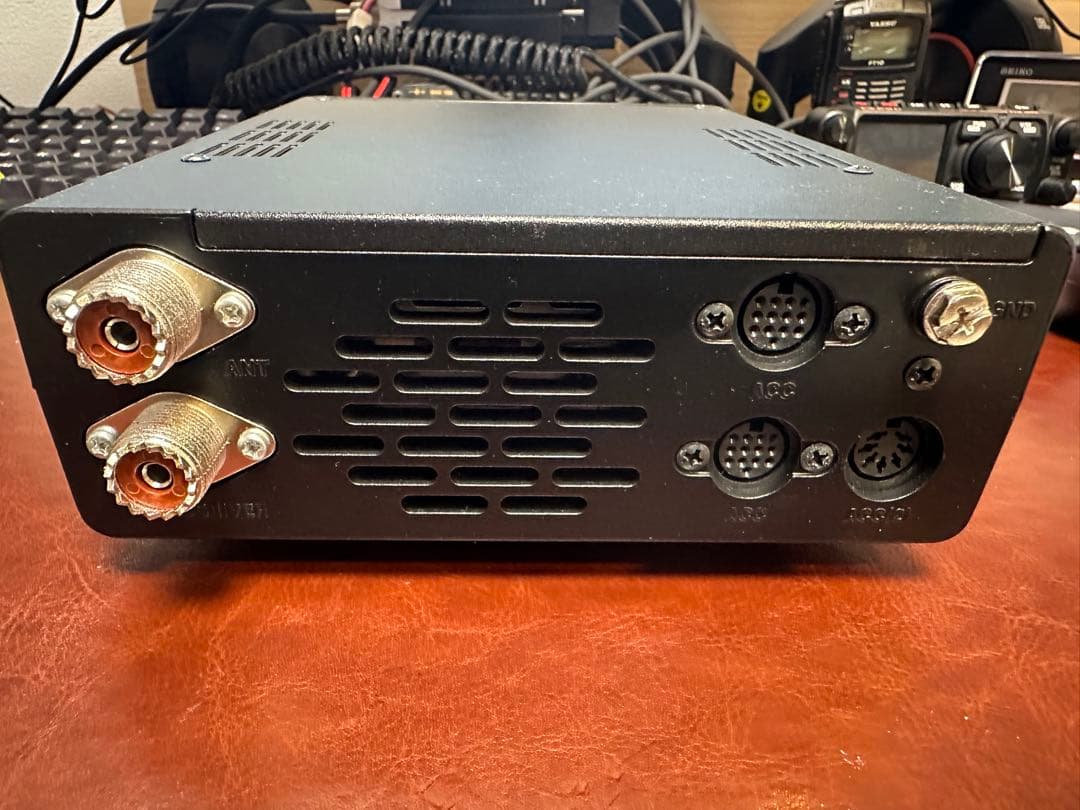 Icom AT-180 アンテナチューナー