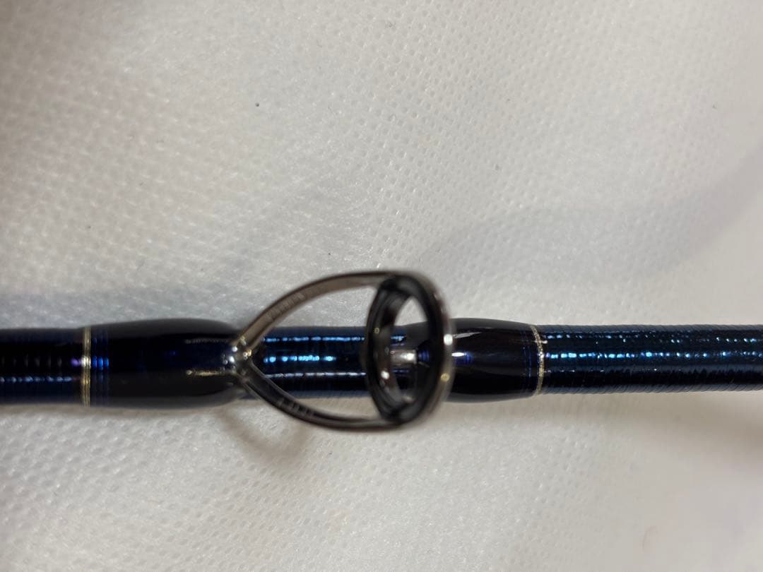 【送料込】ワールドシャウラリミテッド1652R-3