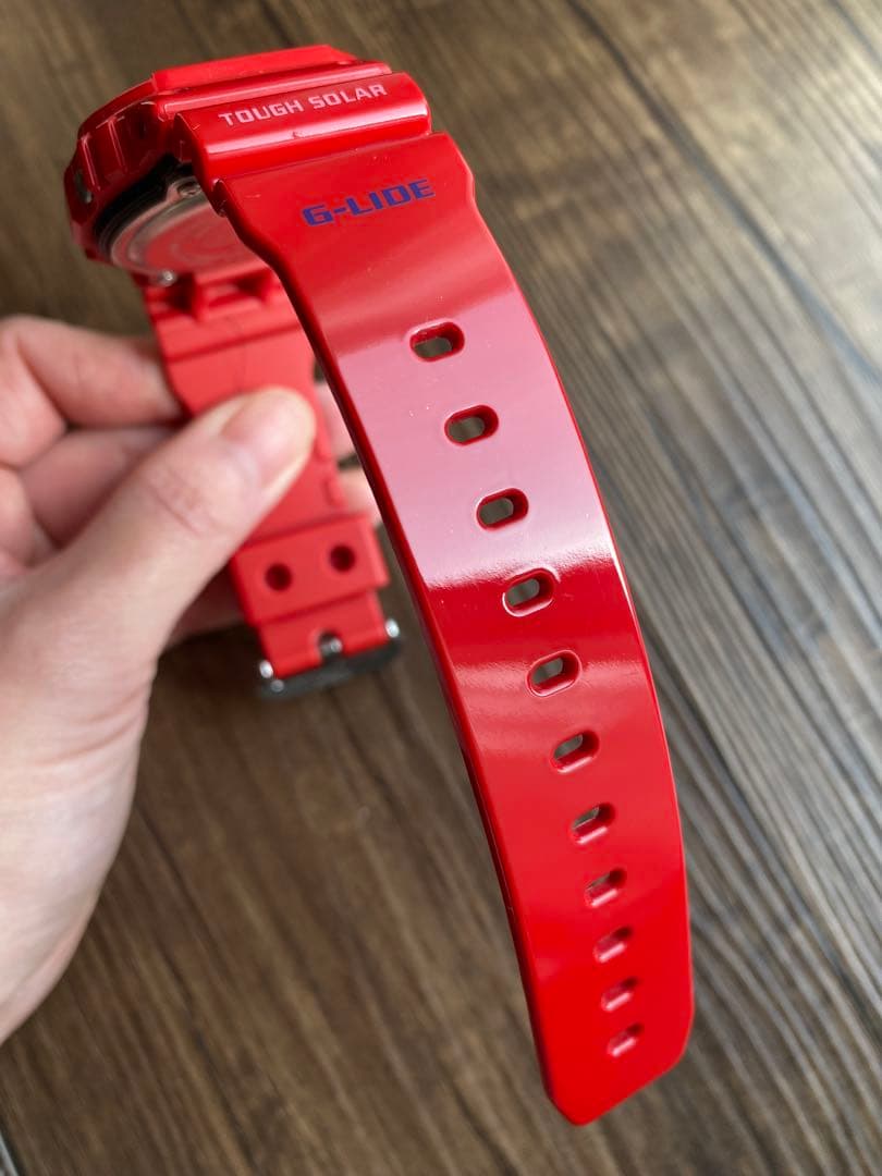 G-SHOCK CASIO 3222 赤