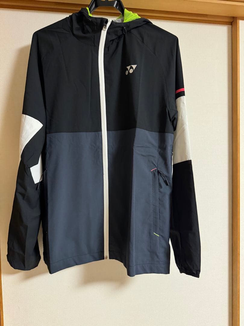 ヨネックス　裏地付きウォームアップパーカー