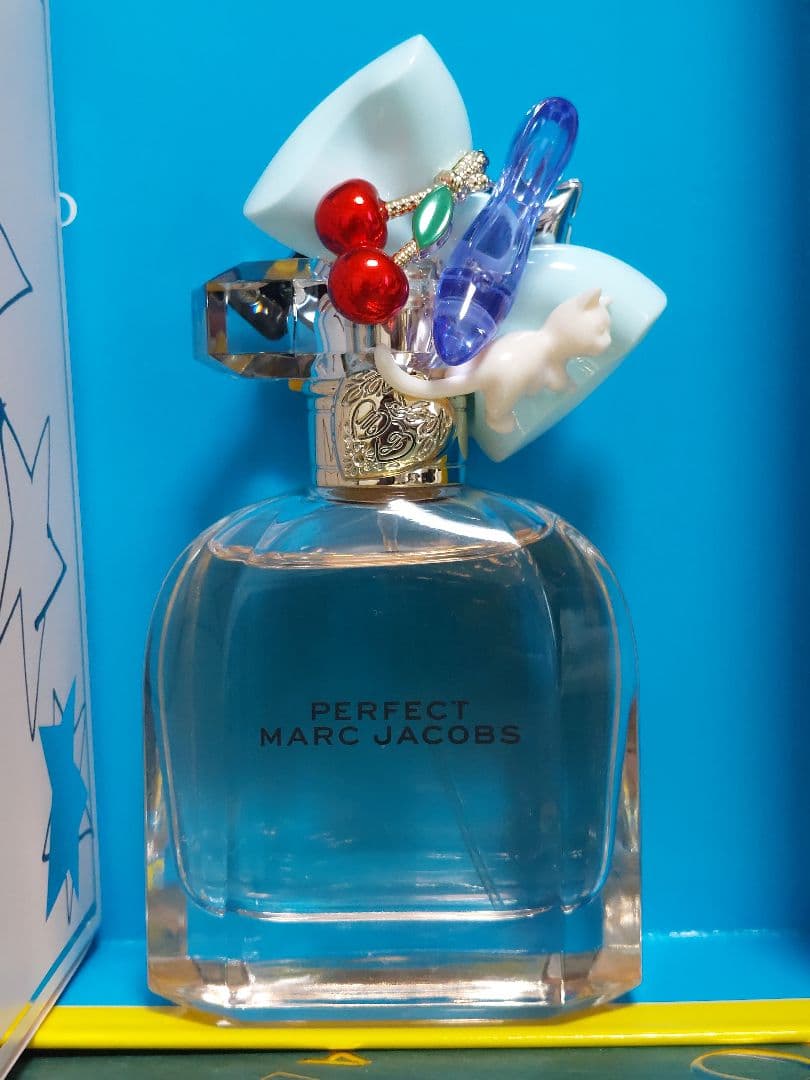 MARC JACOBS PERFECT オードパルファム