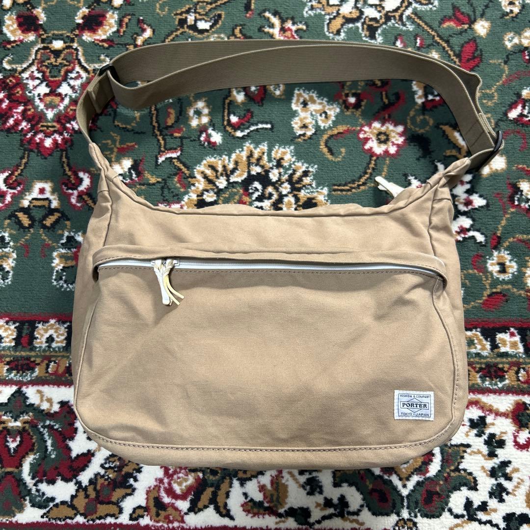 PORTER BEAT ショルダーバッグ ベージュ 大容量