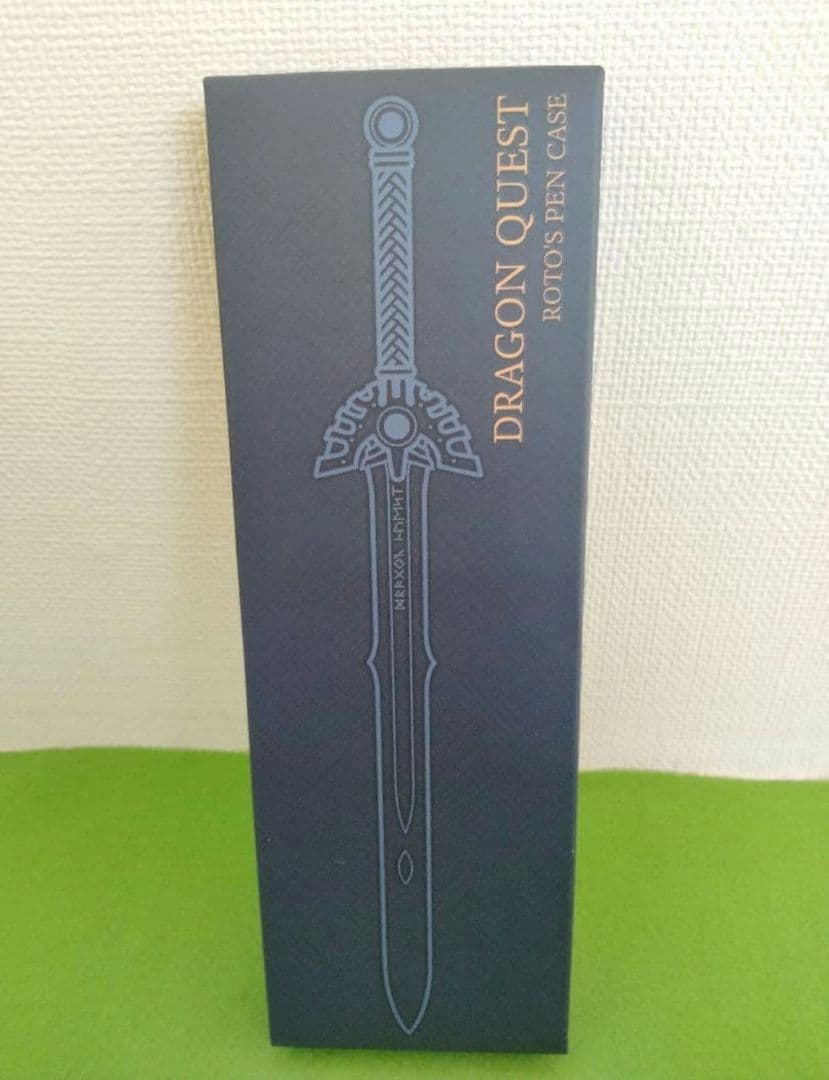 ドラゴンクエスト　大人になった勇者のための装備　新品未開封　勇者 ロト　ドラクエ