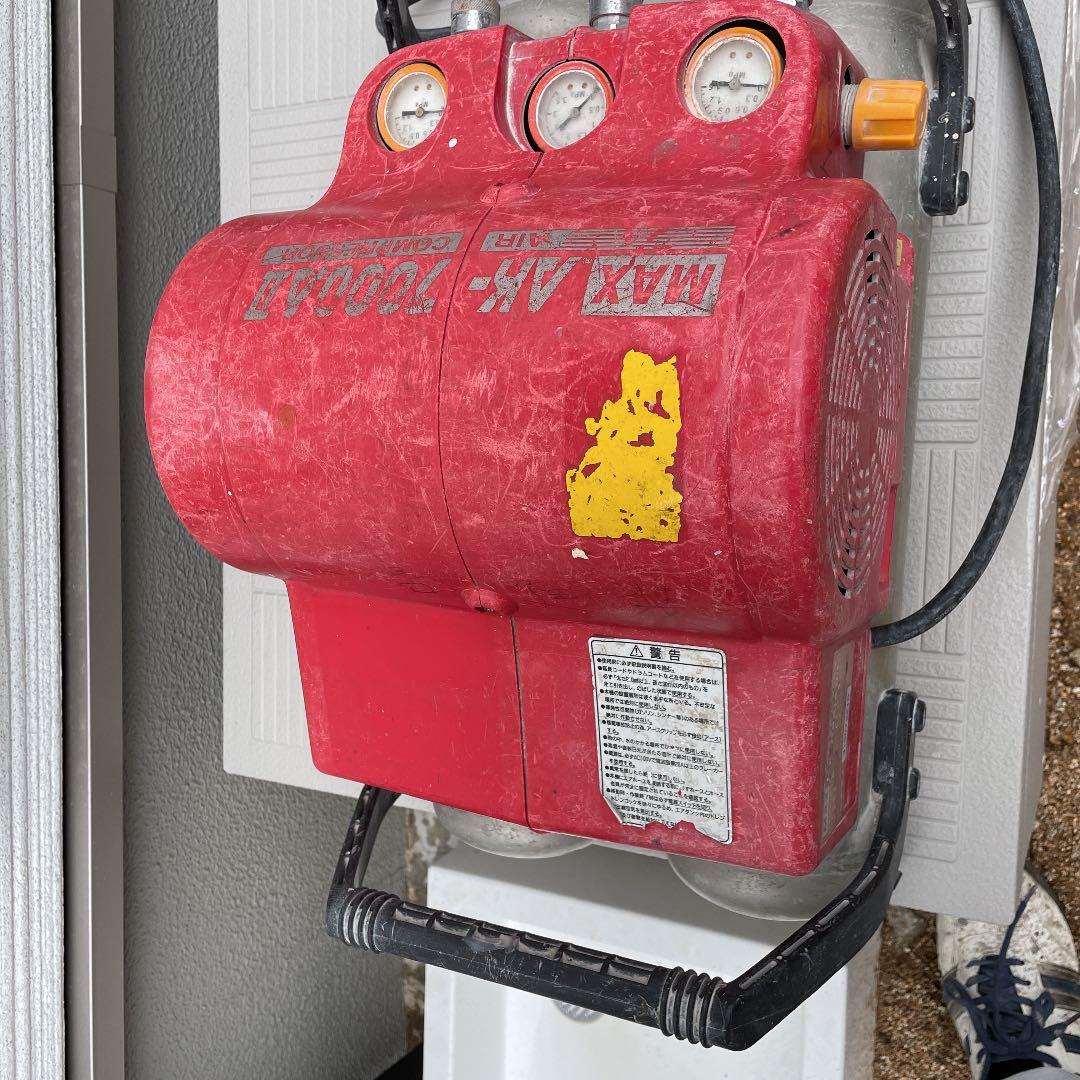 MAX エアコンプレッサー　AK7000A