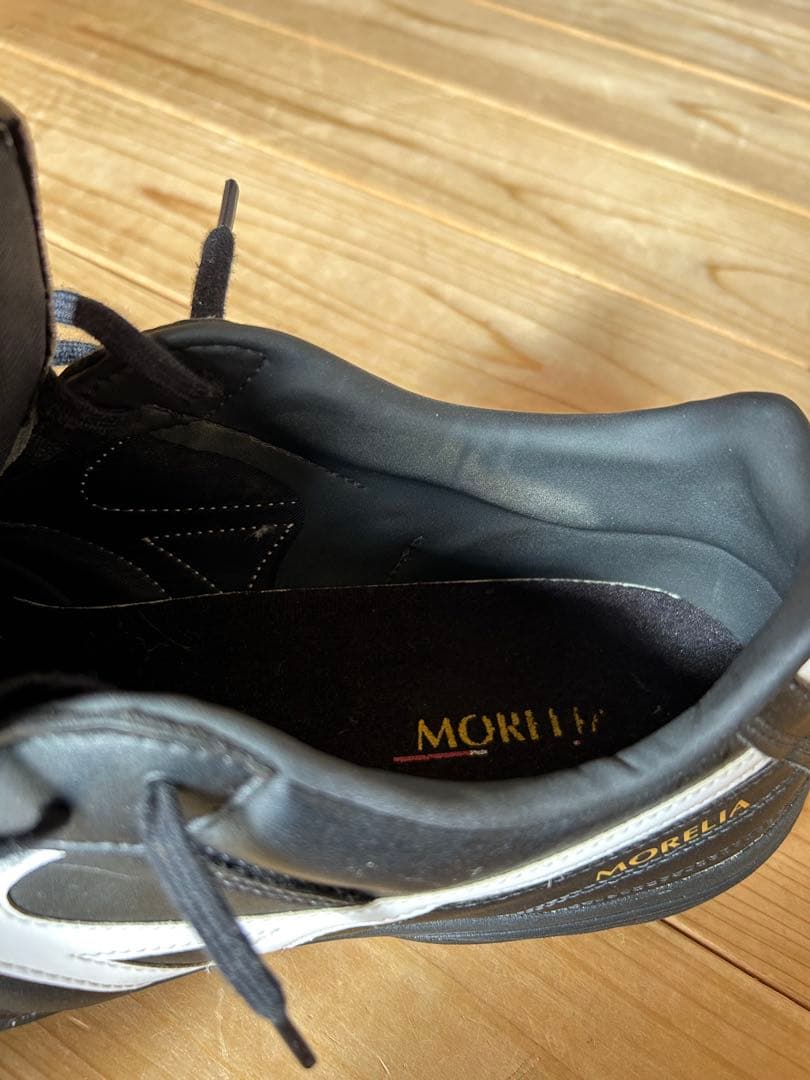 MIZUNOモレリアTF 27cm