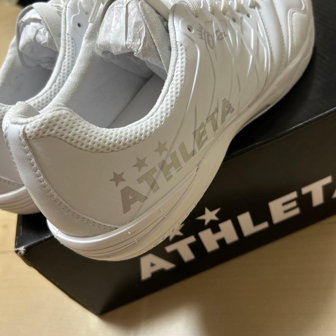 ATHLETA　サッカー　フットサルシューズ　28cm