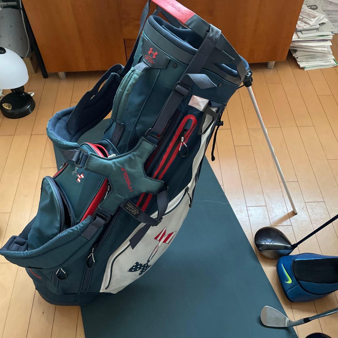 Under Armour スタンドゴルフバッグ