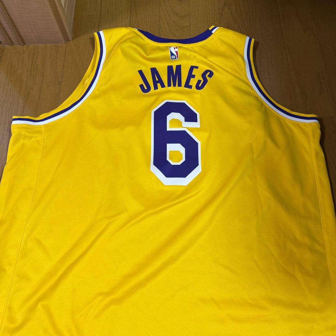 Lakers ジェームズ