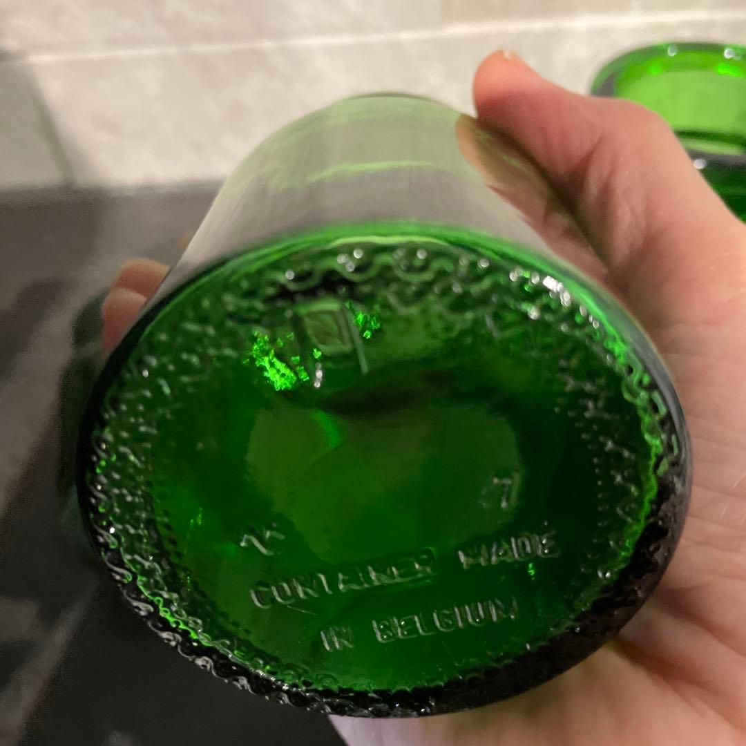 蓋付きベルギー製エメラルドグリーン ガラス瓶4個