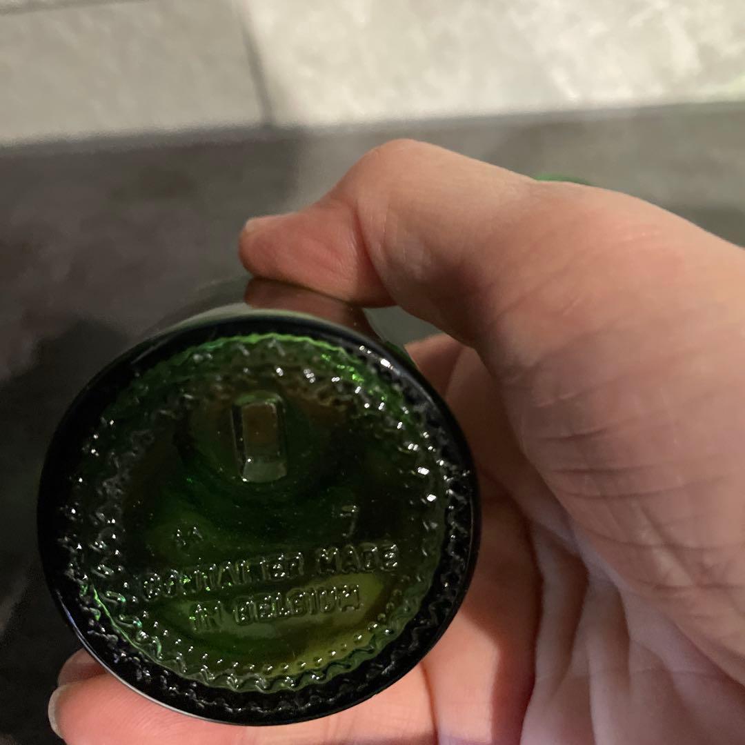 蓋付きベルギー製エメラルドグリーン ガラス瓶4個