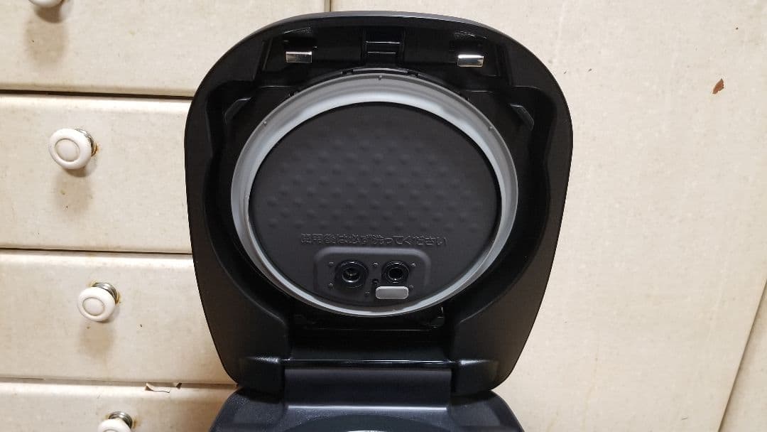 ☆2022年製☆土鍋ご泡火炊き☆タイガー圧力IH炊飯器 ハイグレードモデル