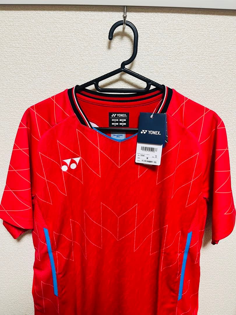 【新品・タグ付き】ヨネックス　ユニフォーム