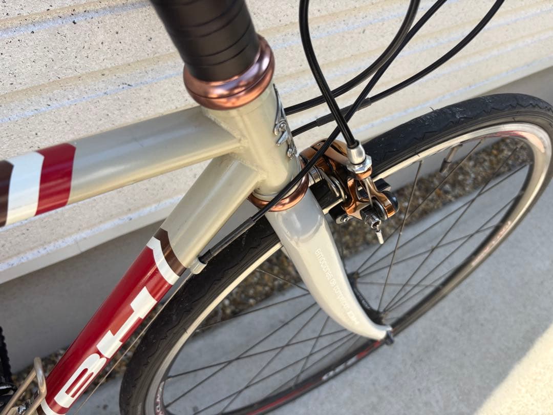 BH DESEO(デセオ）100周年記念モデル　クロモリロード