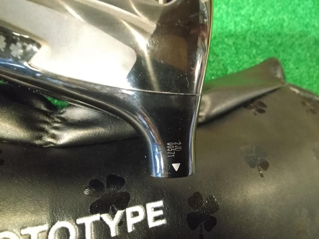 プロギアPRGR RS-Fスリークローバーヘッドカバー新品スリーブ専用ソケット付