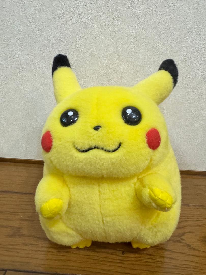 ピカチュウ ぬいぐるみ　初期　TOMY