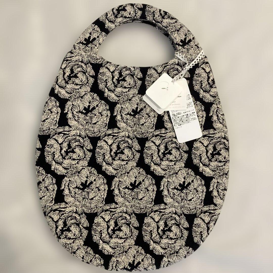 ミナペルホネン　egg bag エッグバッグ　flair