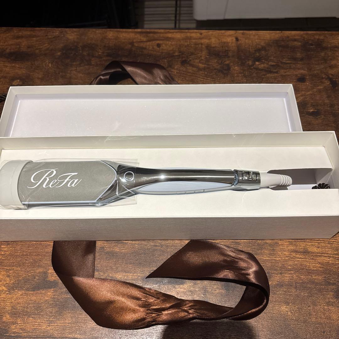 値下げしました！ReFa ストレートヘアアイロン シルバー