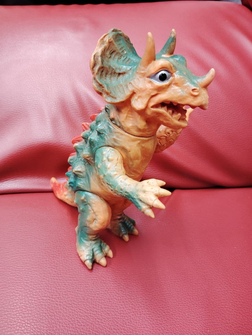 ピ*ロ様 激レア！ 当時もの パチ怪獣　トリケラン　三浦トーイ　当時物　昭和レト