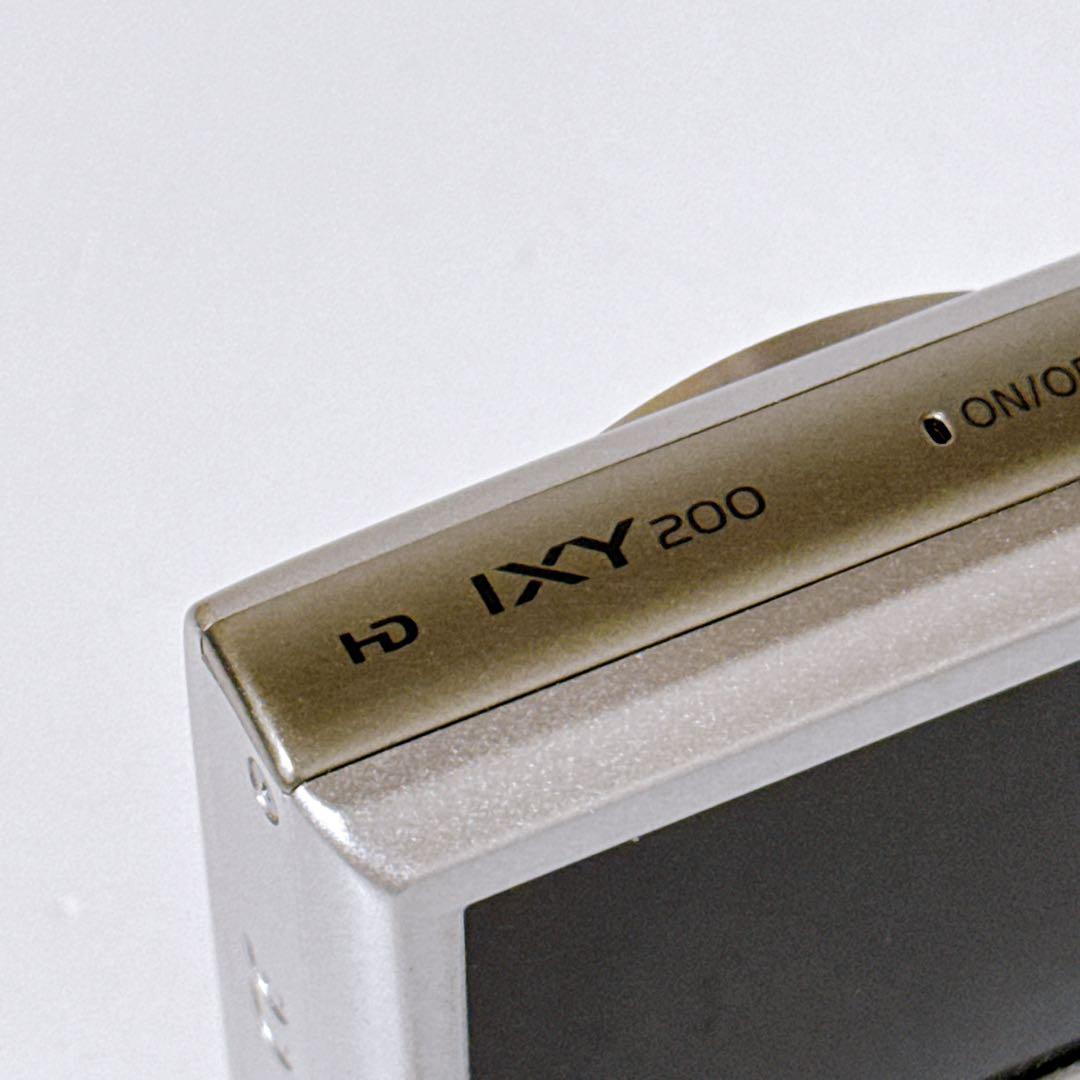 【美品】Canon キャノン コンパクトデジタルカメラ IXY 200 シルバー