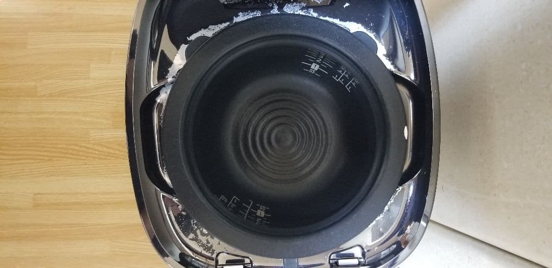 ☆2021年製☆タイガー土鍋可変圧力IH炊飯器 ご泡火炊き 液晶タッチパネル