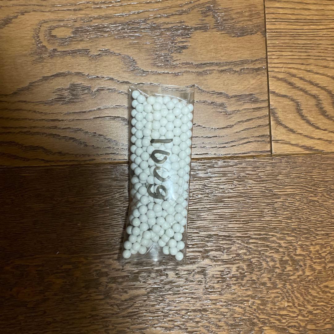 N*V様 東京マルイ　グロック18c ガスガンとスピードローダー