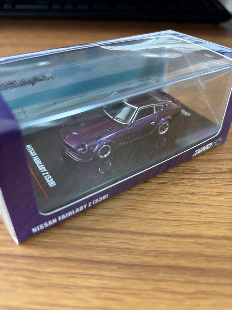 INNO64 イノモデル　ニッサン　フェアレディZ S30 ミッドナイトパープル