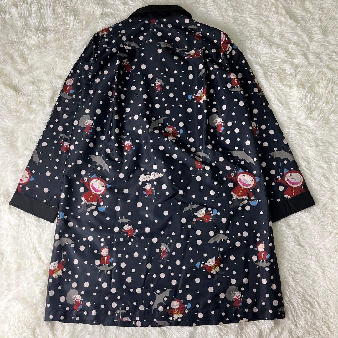 美品✨アルベロベロ　レインコート　ブラック　ぶたさん　総柄　刺繍