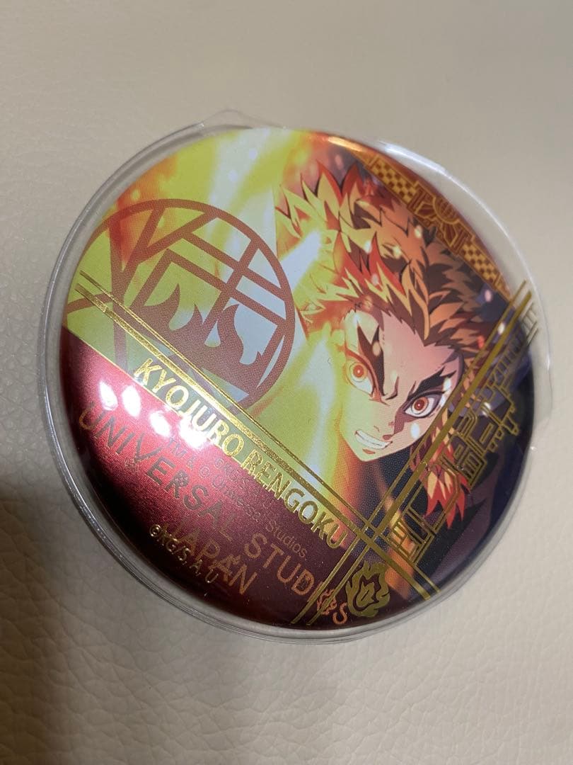 鬼滅の刃 USJ 缶バッジ 2021年　煉獄杏寿郎&猗窩座