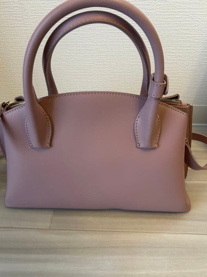 お値下げ【美品】LACUCCI ピンクレザー ハンドバッグ ショルダーバック