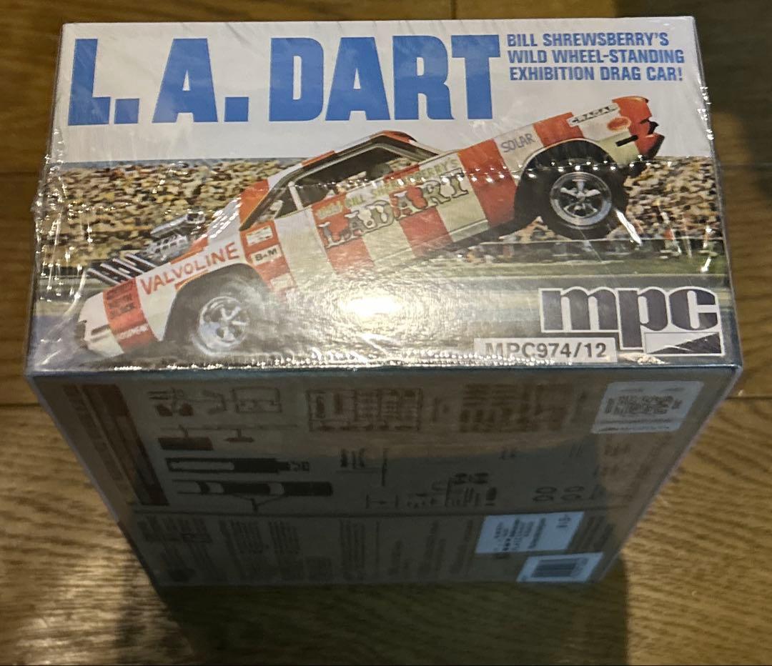 【未組立】1/25スケール L.A. Dart ウィールスタンダー・ドラッグカー