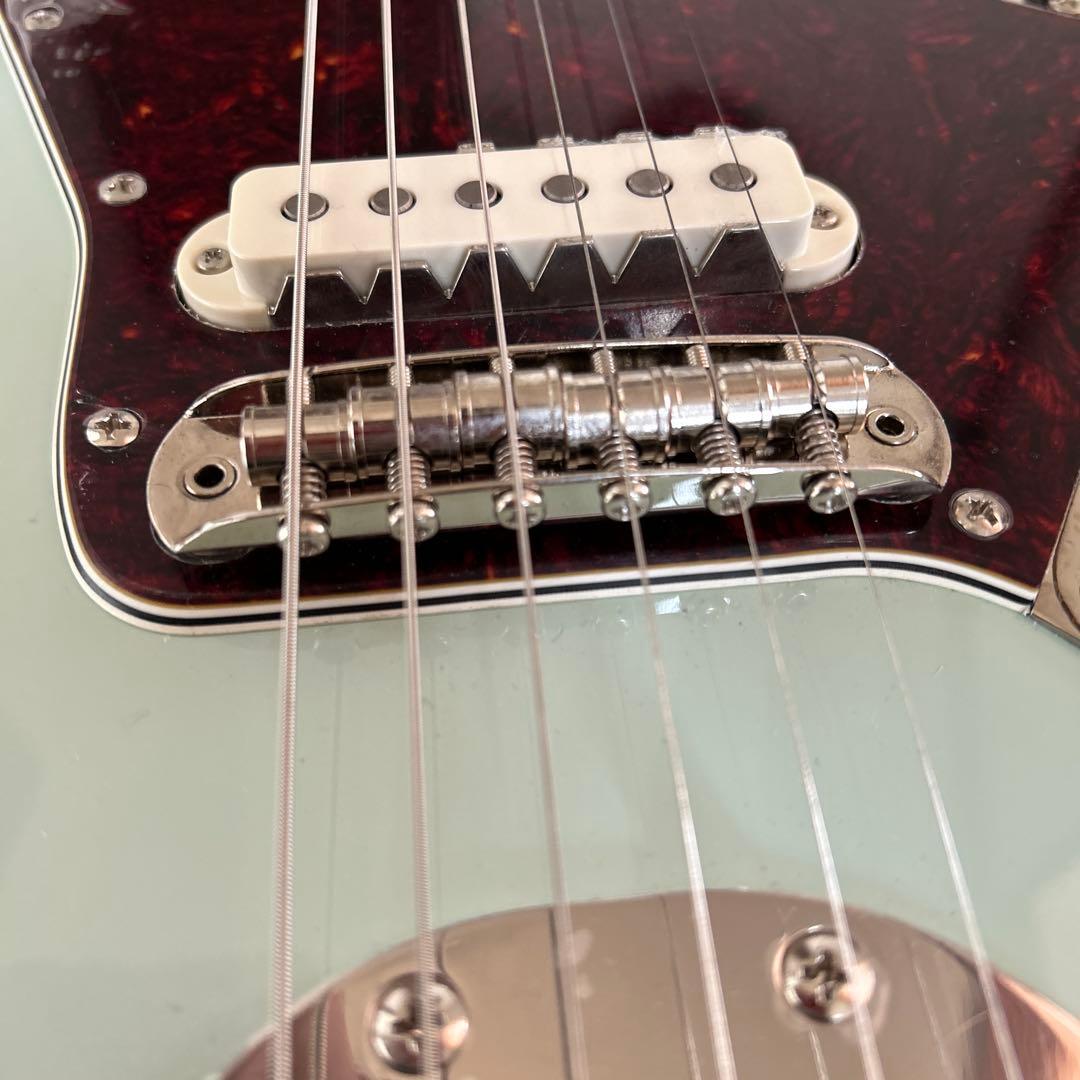 スクワイヤー　ジャガー　Classic Vibe '70s Jaguar