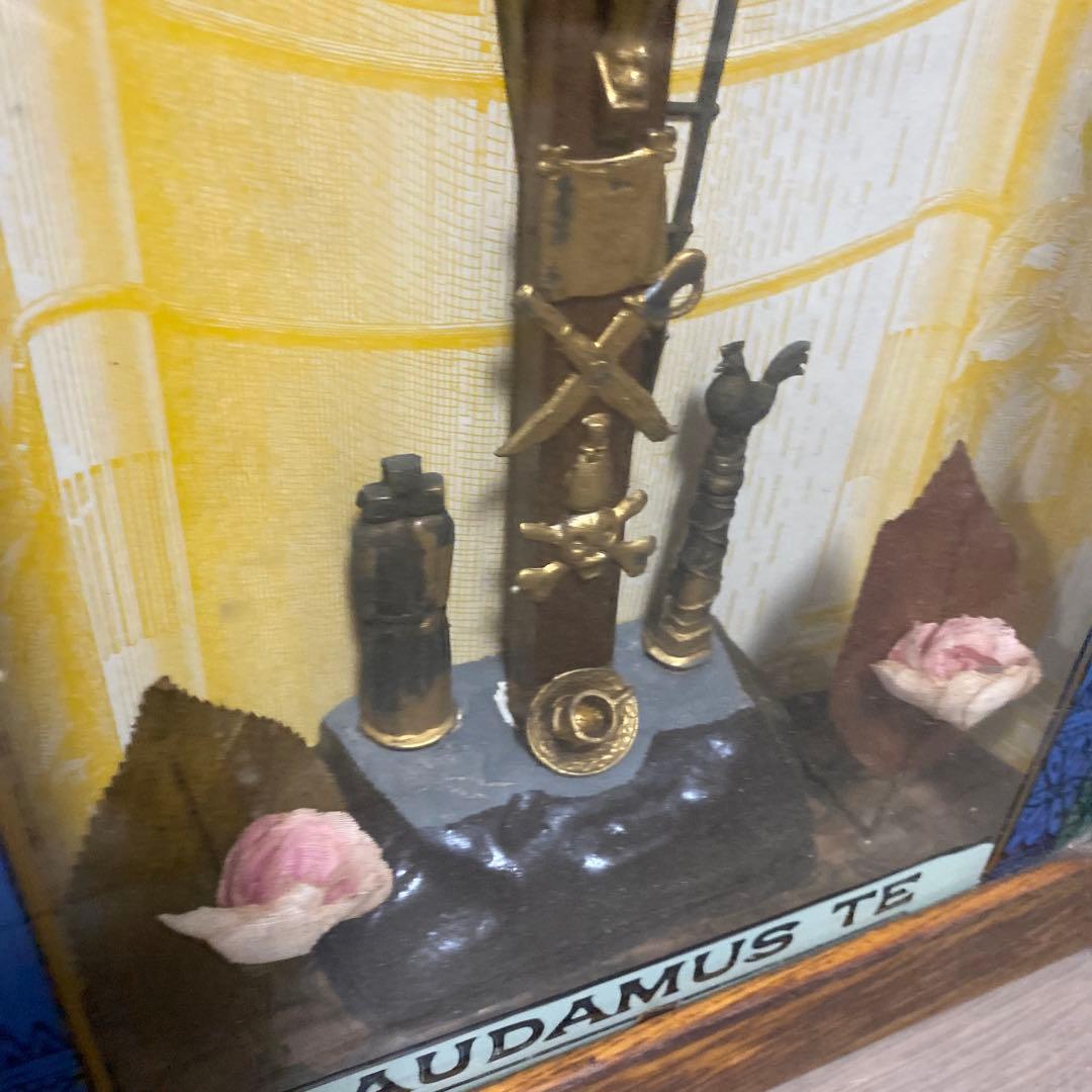 希少！1900前後アンティーク受難の十字架シャドーボックス