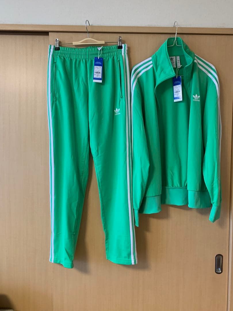 アディダス　セットアップ　アディカラークラシックス　ファイヤーバード　グリーン